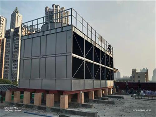 冷卻塔廠家--冷卻塔在使用過(guò)程中應(yīng)注意的問(wèn)題(揚(yáng)州閉式冷卻塔電機(jī)更換注意事項(xiàng))